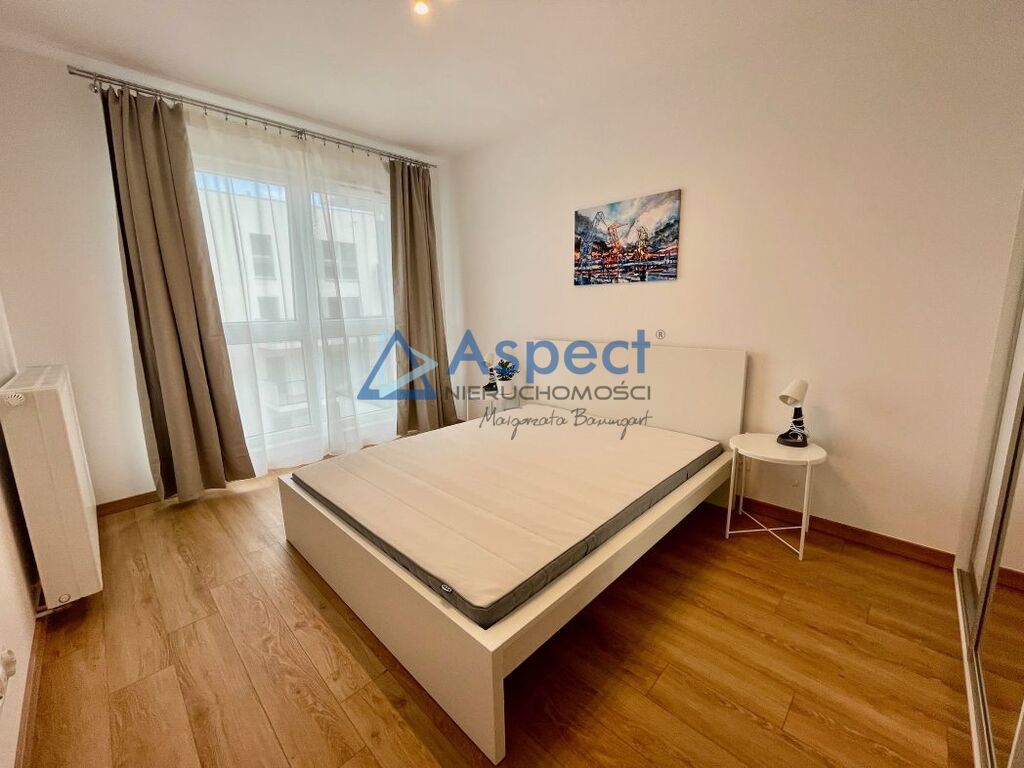 Nowoczesny apartament 3-pok. tuż nad Odrą (balkon) (6)