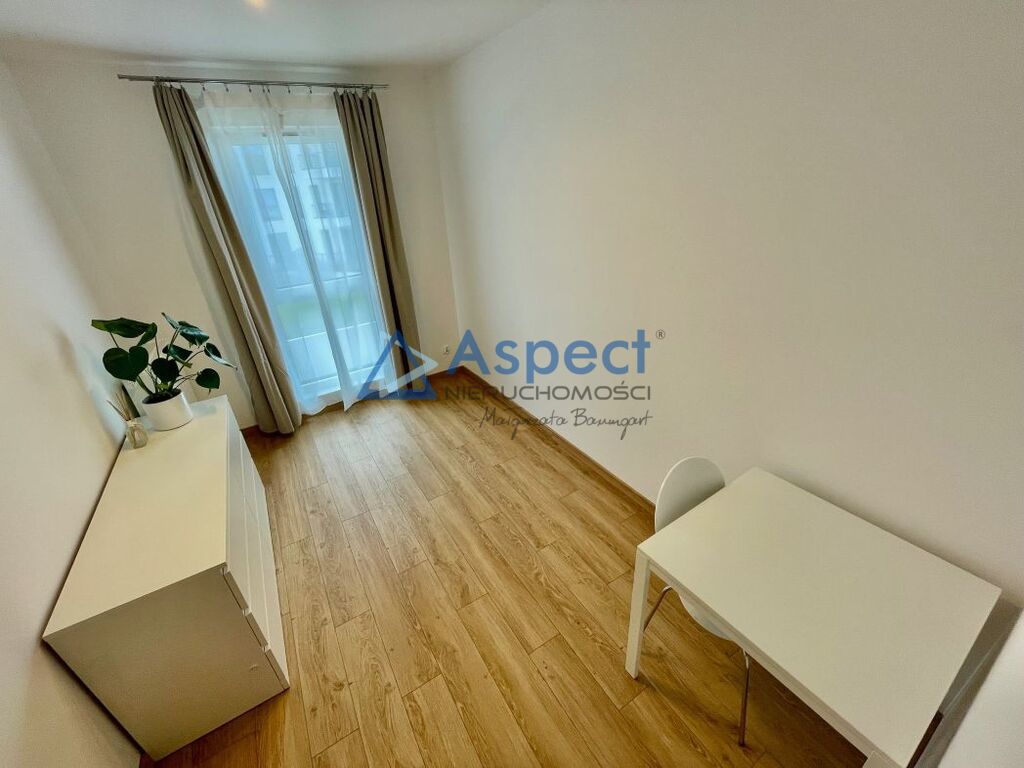 Nowoczesny apartament 3-pok. tuż nad Odrą (balkon) (13)