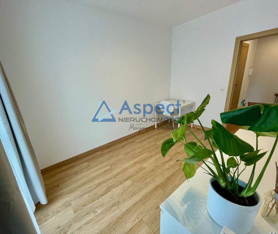 Nowoczesny apartament 3-pok. tuż nad Odrą (balkon) (14)
