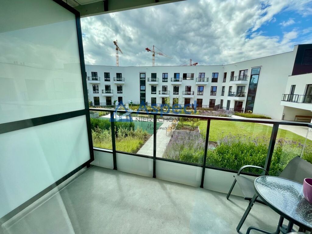 Nowoczesny apartament 3-pok. tuż nad Odrą (balkon) (16)
