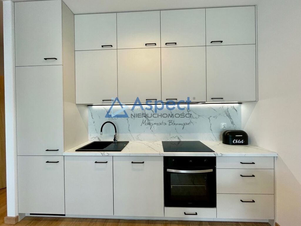 Nowoczesny apartament 3-pok. tuż nad Odrą (balkon) (17)