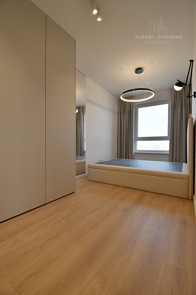 Trzypokojowy apartament z miejscem postojowym (15)
