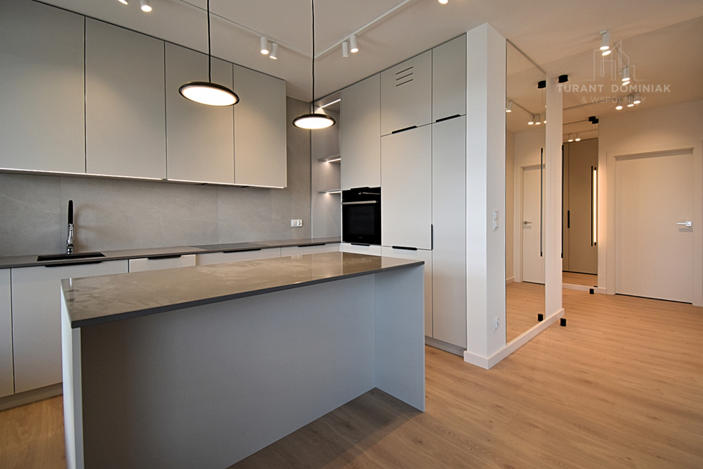 Trzypokojowy apartament z miejscem postojowym (3)