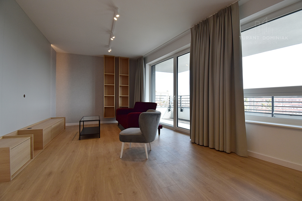 Trzypokojowy apartament z miejscem postojowym (4)