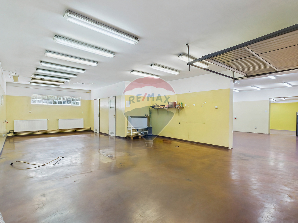Funkcjonalny obiekt komercyjny: 445 m2, Koszalin (22)