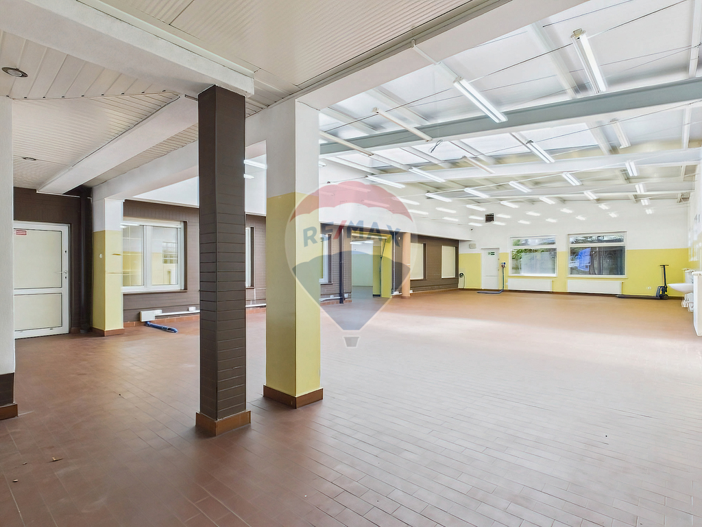 Funkcjonalny obiekt komercyjny: 445 m2, Koszalin (27)