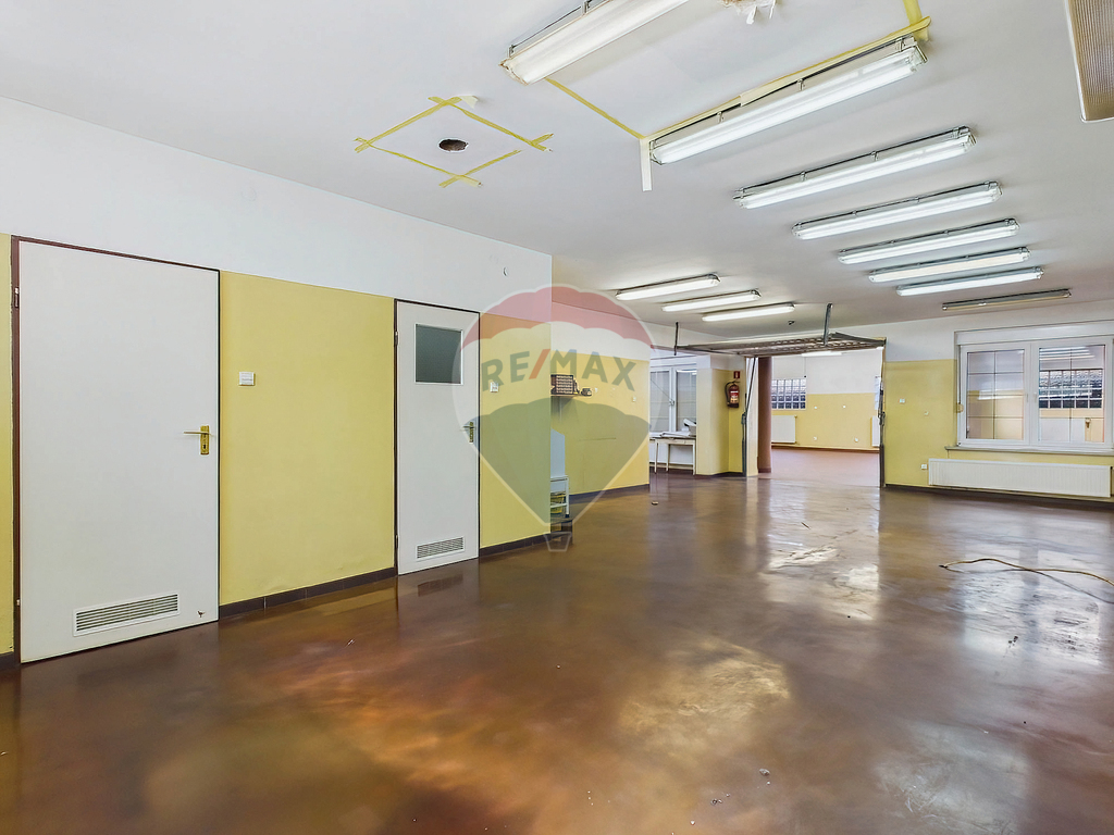 Funkcjonalny obiekt komercyjny: 445 m2, Koszalin (20)
