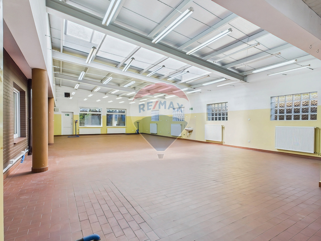 Funkcjonalny obiekt komercyjny: 445 m2, Koszalin (21)