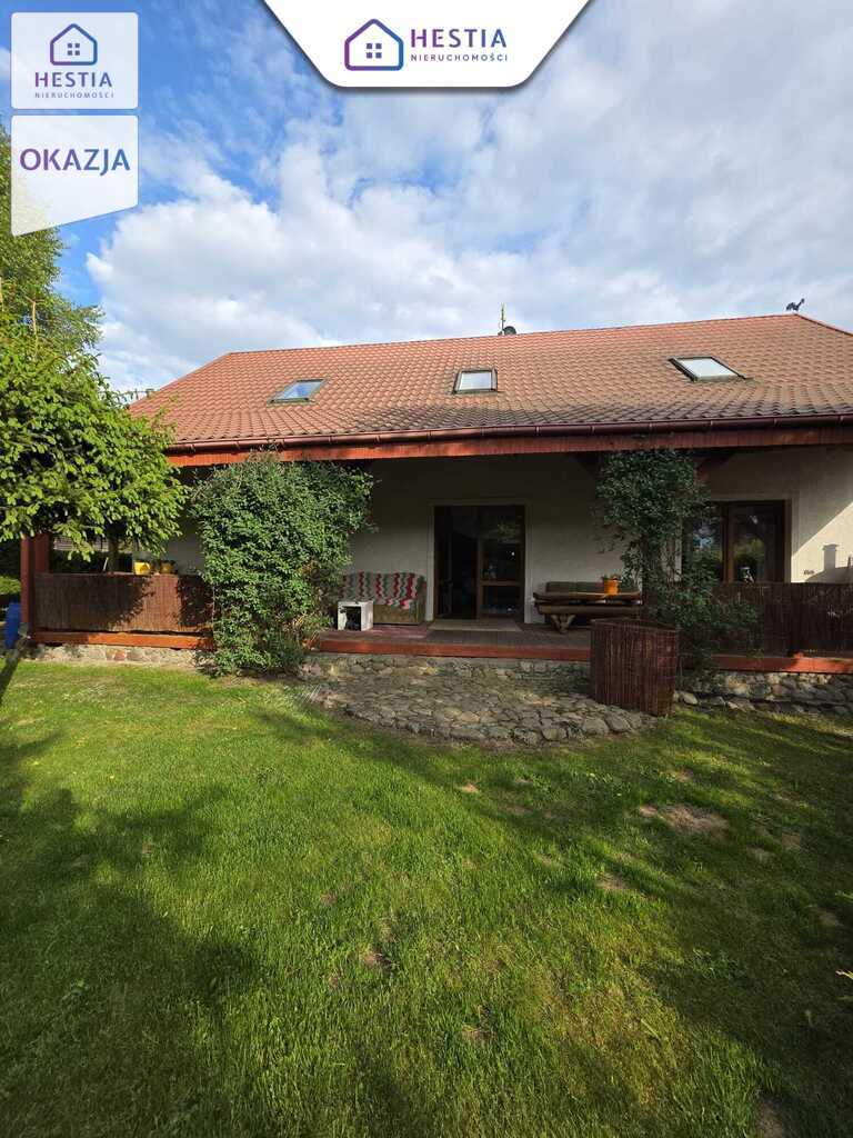 Dom dla rodziny szukającej spokojnej oazy. (16)