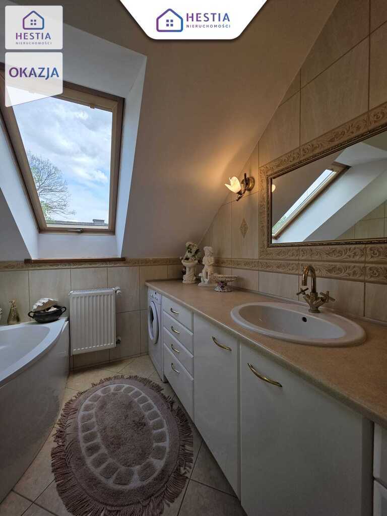 Dom dla rodziny szukającej spokojnej oazy. (15)