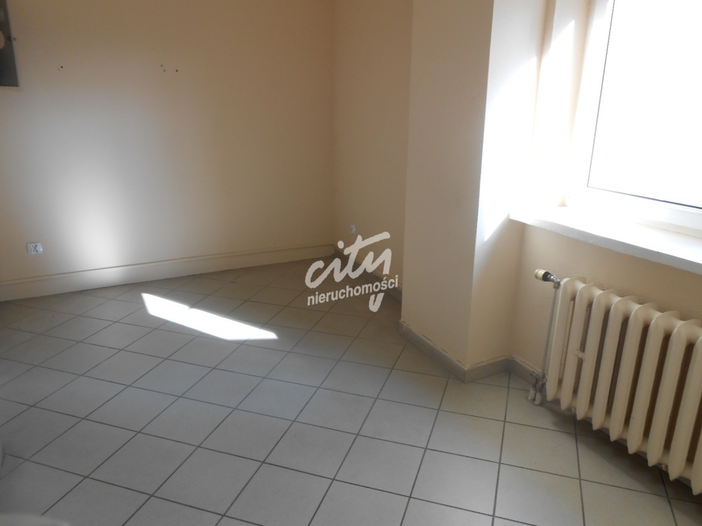 Lokal na wynajem Śródmiescie 50 m2- 2000 zł. (2)