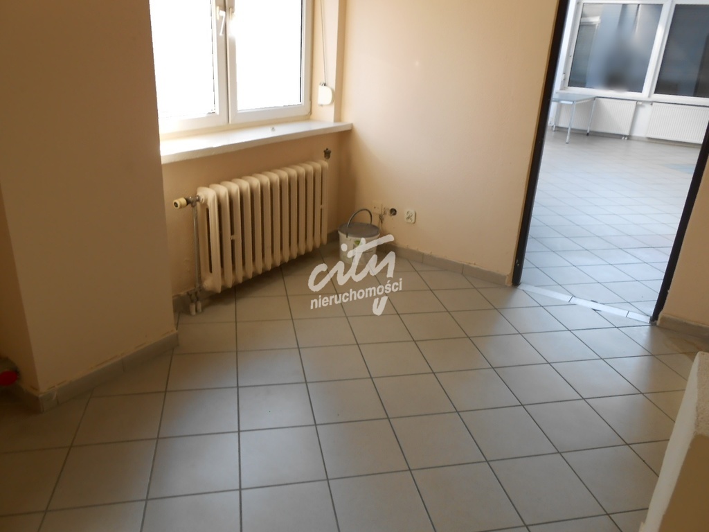 Lokal na wynajem Śródmiescie 50 m2- 2000 zł. (3)