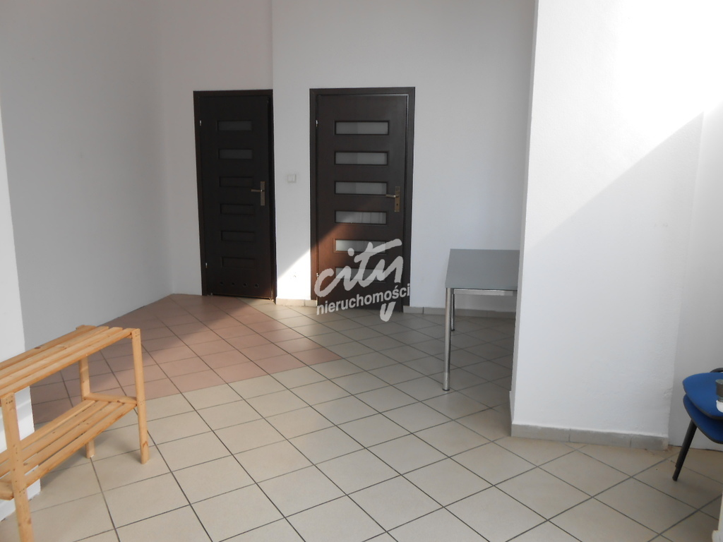 Lokal na wynajem Śródmiescie 50 m2- 2000 zł. (7)
