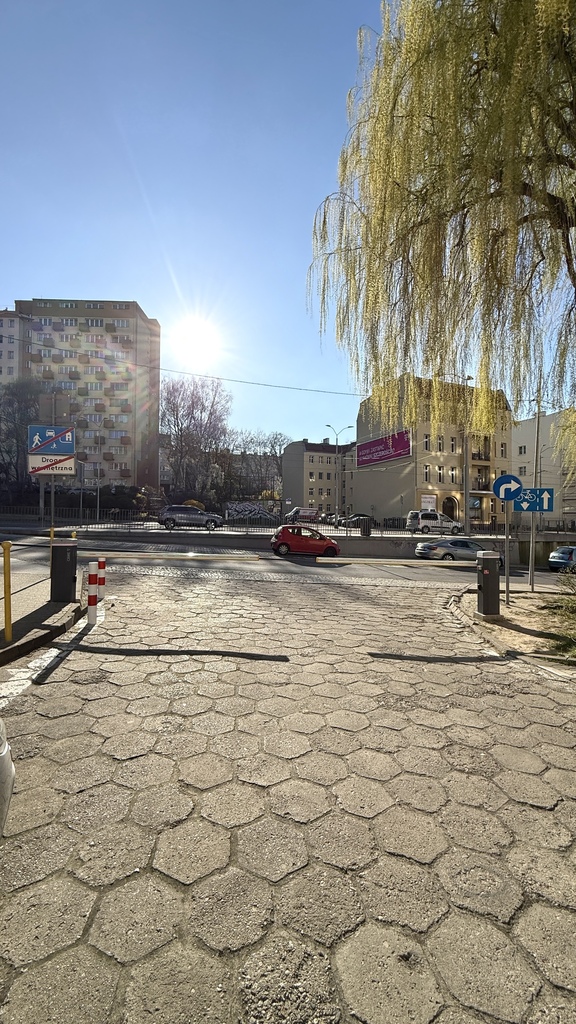Na sprzedaż kawalerka przy Hanza Tower (21)