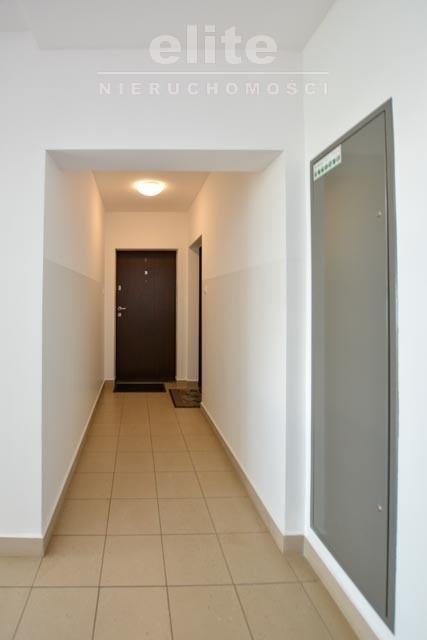 2 dwa pokoje, balkon, garaż (10)