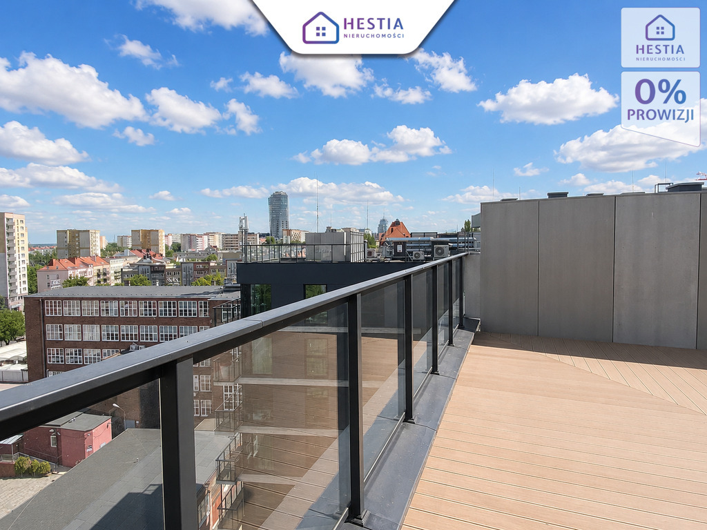 Ekskluzywny penthouse z prywatną windą i tarasem (4)