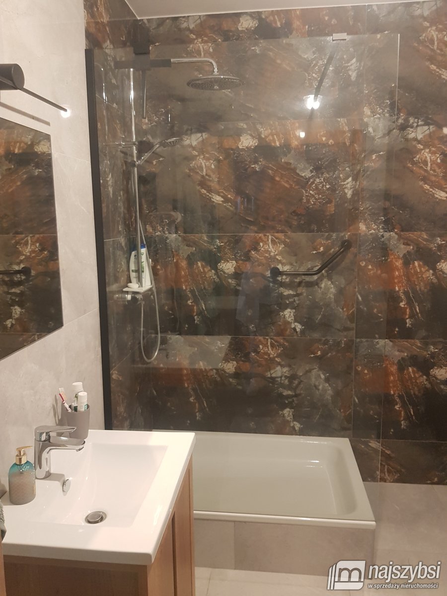 Pobierowo- Apartament  SPA & Jacuzzi (13)