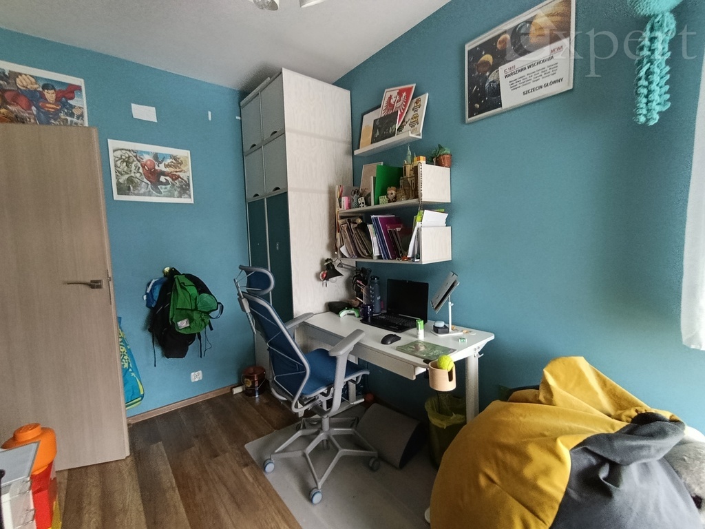 3 pokoje, garaż, centrum, 2 piętro, balkon (10)