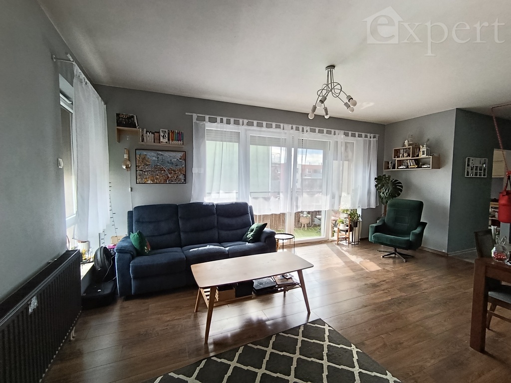 3 pokoje, garaż, centrum, 2 piętro, balkon (1)