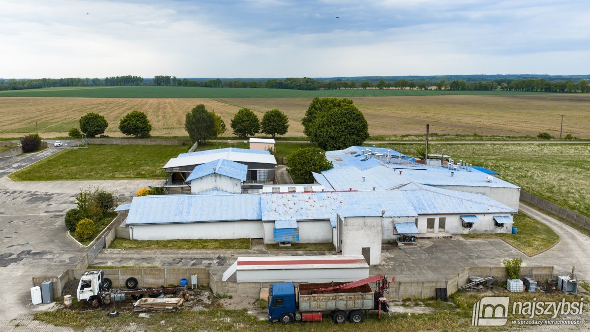Lubień Górny-obiekt/baza z dobrą lokalizacją (5)