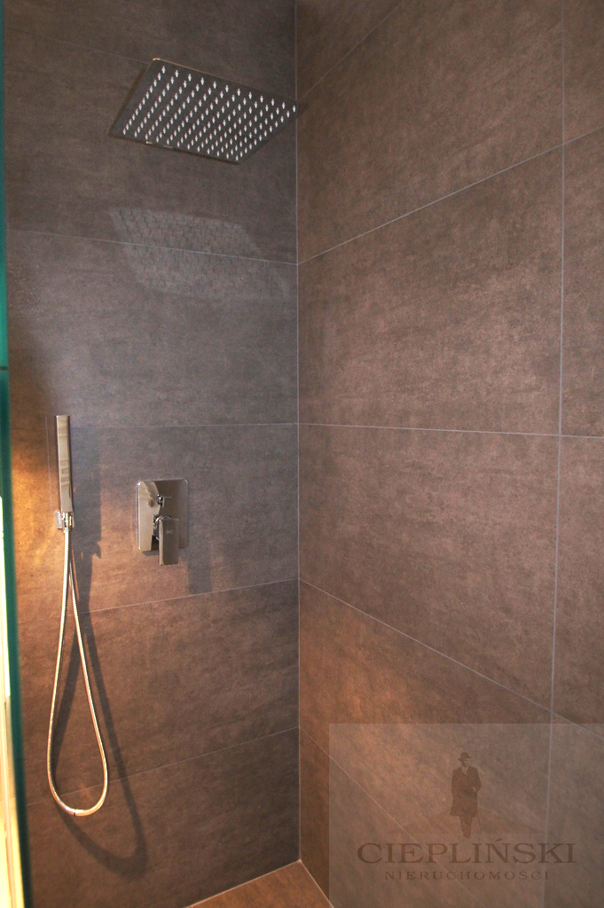 APARTAMENT NA POWSTAŃCÓW ŚLĄSKICH (7)