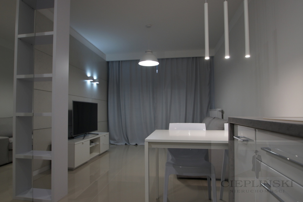 APARTAMENT NA POWSTAŃCÓW ŚLĄSKICH (15)