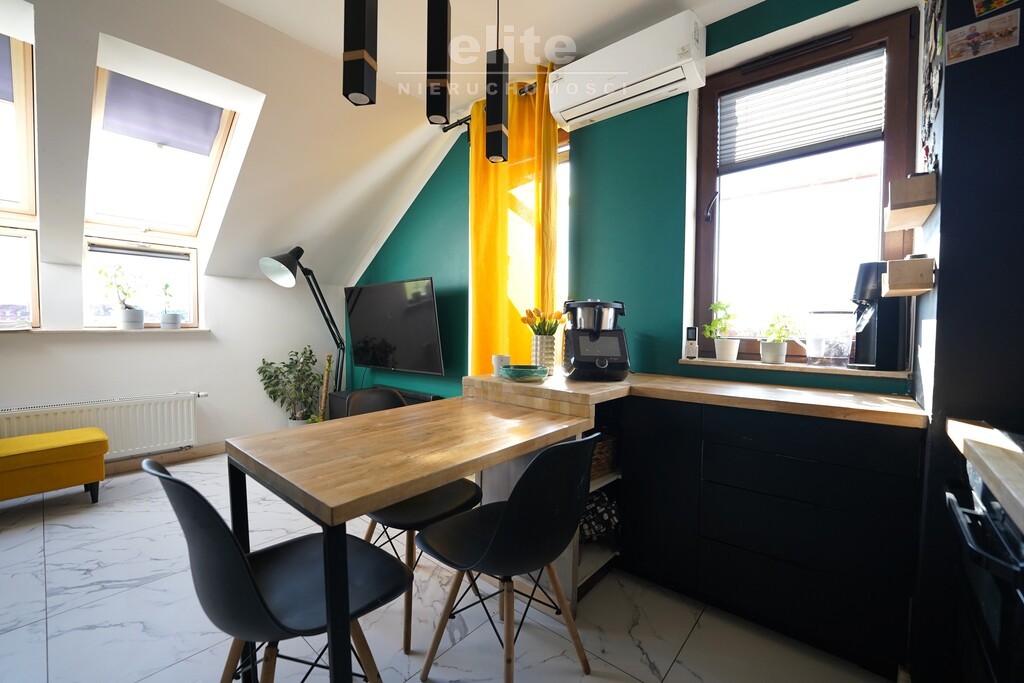 2 POZIOMY 4 POK. BALKON KOMÓRKA LOK. (3)