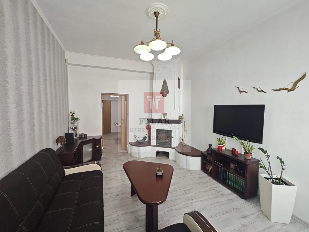Duże 4 pokojowe mieszkanie-wysoki parter. 77,58m2 (1)