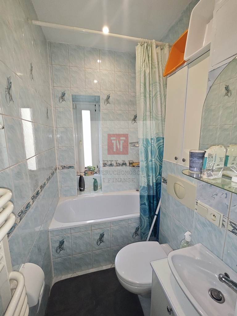 Duże 4 pokojowe mieszkanie-wysoki parter. 77,58m2 (12)