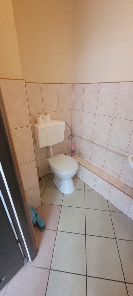Czytelna lokalizacja!      Lokal- 50m2! (3)