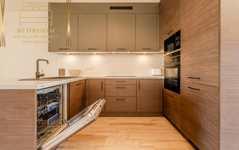 Apartament z ogródkiem 3 piętrowy przy plaży w Rewalu nad morzem (7)