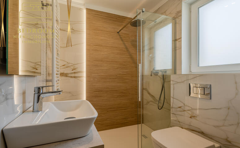 Apartament z ogródkiem 3 piętrowy przy plaży w Rewalu nad morzem (9)