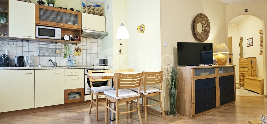 Apartament z widokiem na zatokę, blisko morza (5)