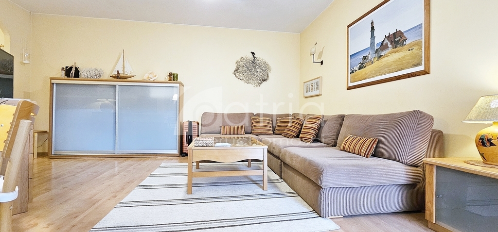 Apartament z widokiem na zatokę, blisko morza (12)