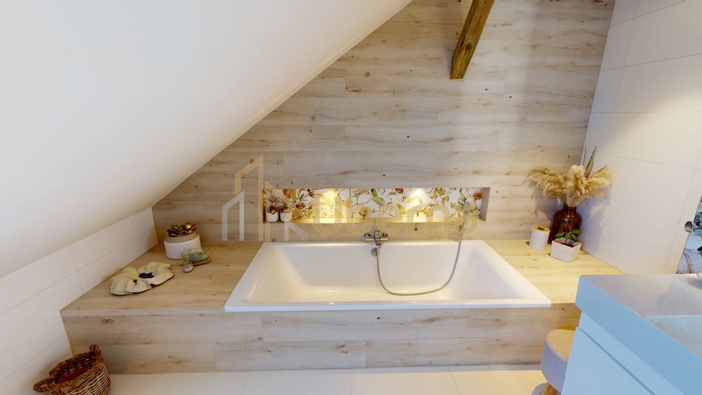 Ekskluzywna Rezydencja z Prywatną Strefą Home SPA (23)