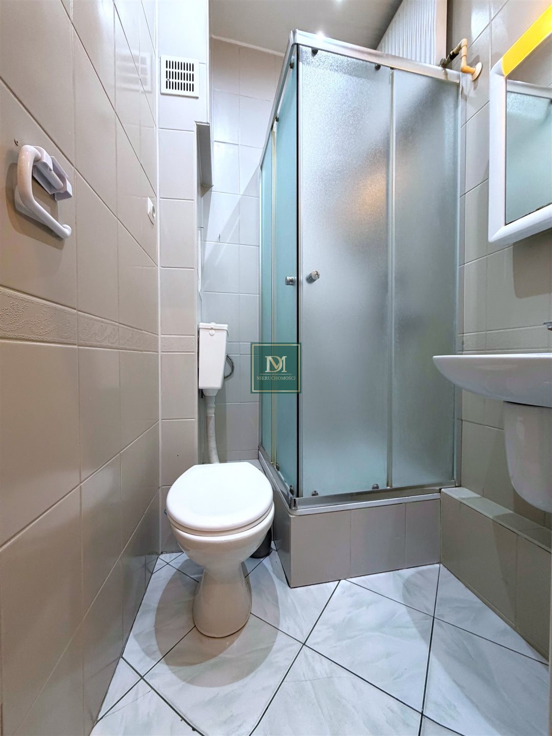 75m2 Mieszkanie/ 3 Pokoje/ 17m piwnica/ Balkon!  (16)