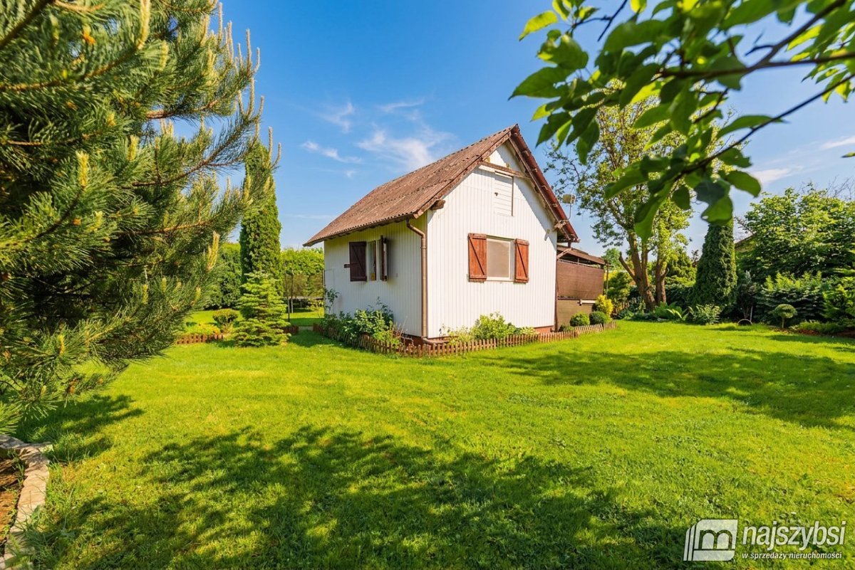 Świnoujście - dom rekreacyjny na działce ROD  (6)