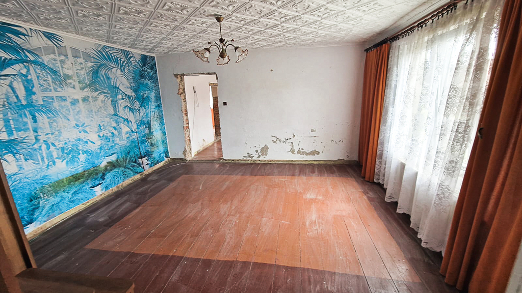 Dom do remontu z dużą działką 3900m2 (10)
