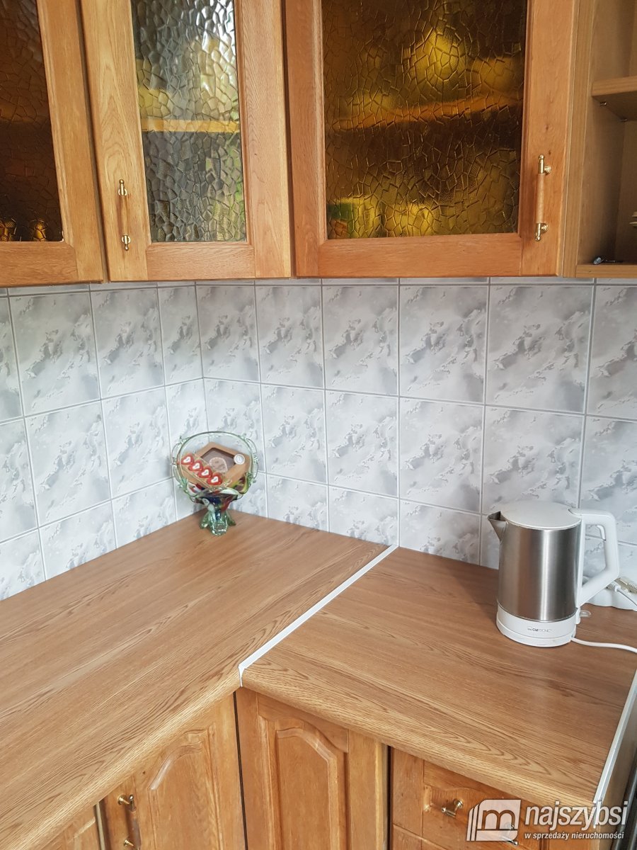 Trzebiatów-duże 2 pokoje 72m2 w kamienicy (13)