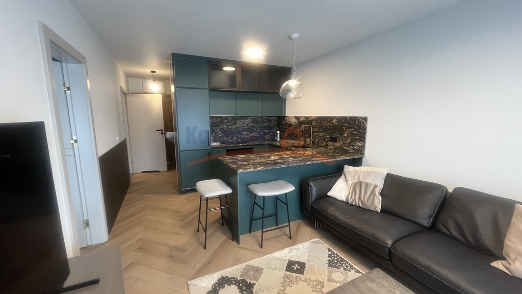 Na wynajem apartament 2 pok.z garażem Oś.Gardenia (2)