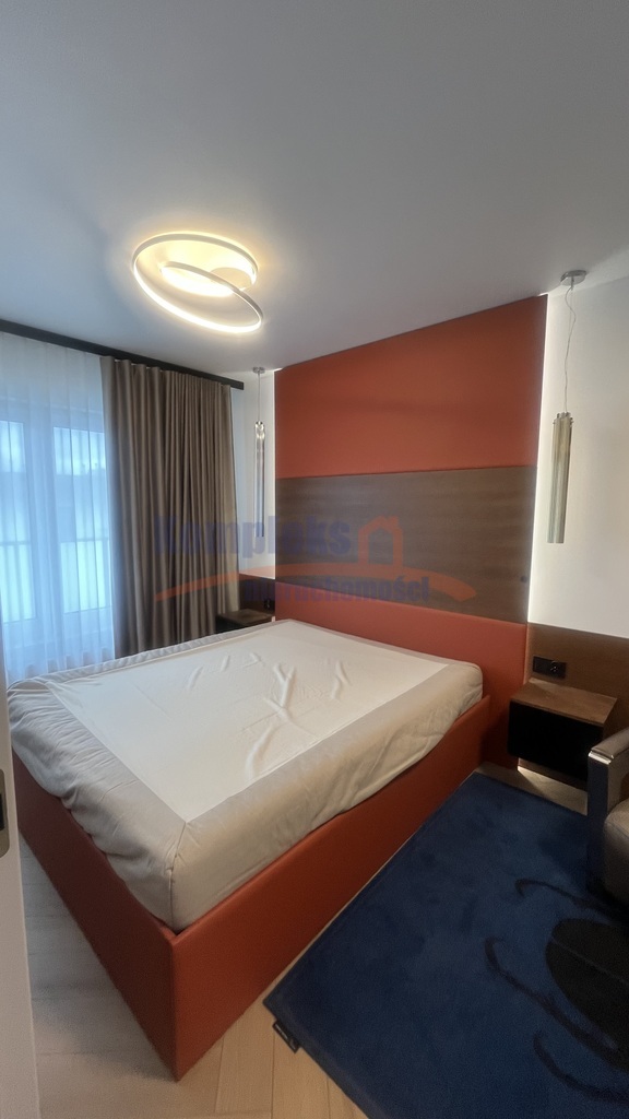 Na wynajem apartament 2 pok.z garażem Oś.Gardenia (10)