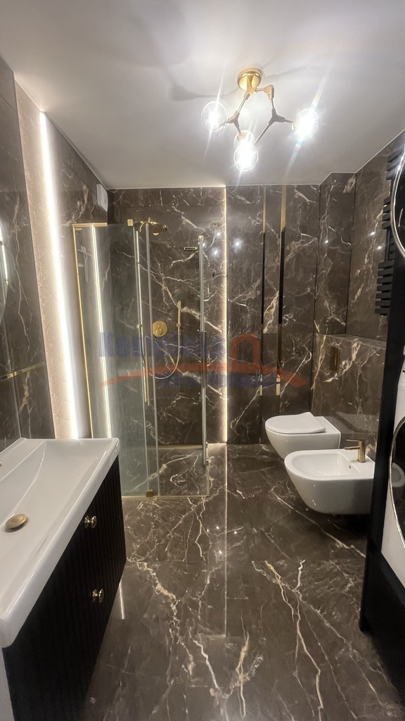 Na wynajem apartament 2 pok.z garażem Oś.Gardenia (16)