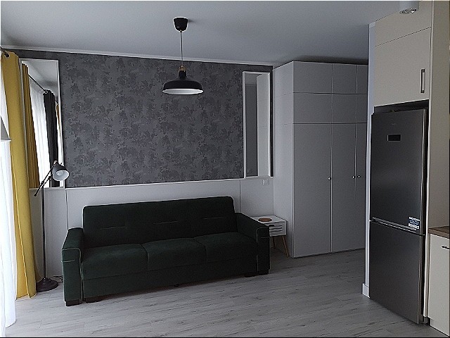 Apartament z balkonem i garażem, najem od 01.07 (1)