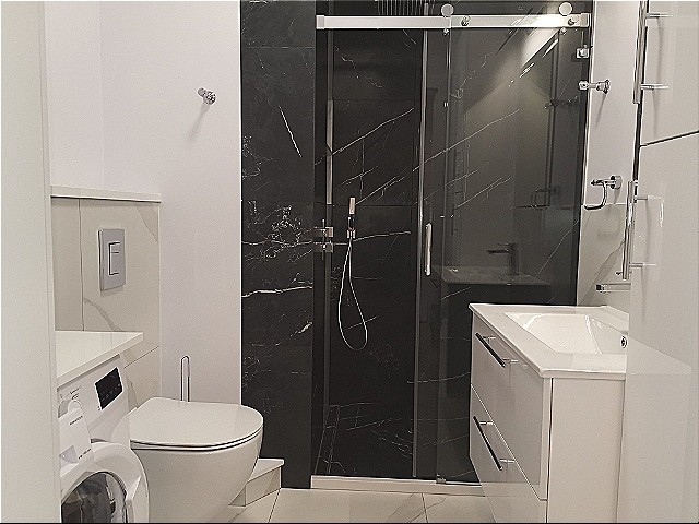 Apartament z balkonem i garażem, najem od 01.07 (9)