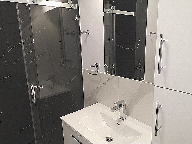 Apartament z balkonem i garażem, najem od 01.07 (10)