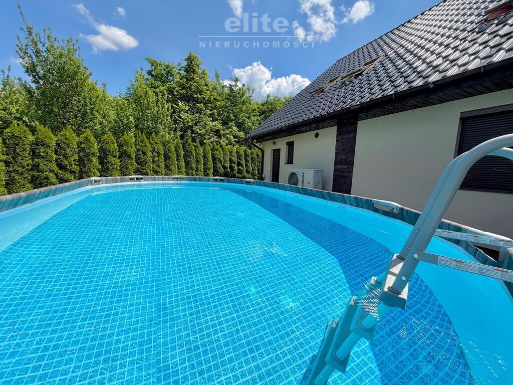 Wyjątkowy dom 240 m2 | Pompa, solary, garaż (7)
