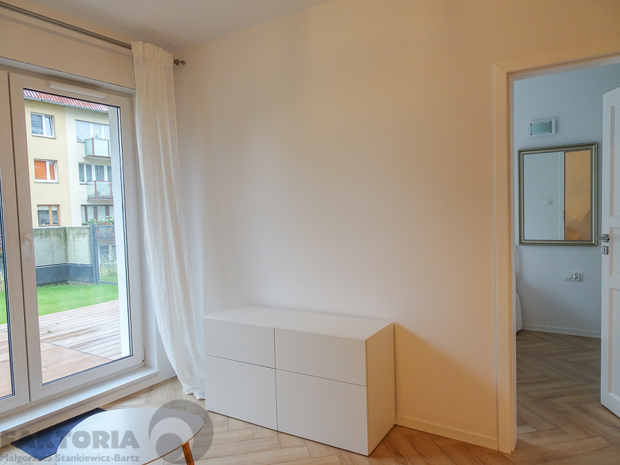 2 pokoje w centrum, taras, ogród, m. postojowe (6)
