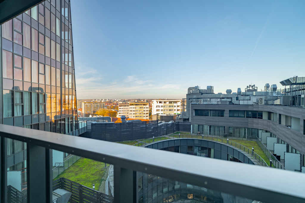 Stylowa kawalerka z balkonem w Hanza Tower! (6)