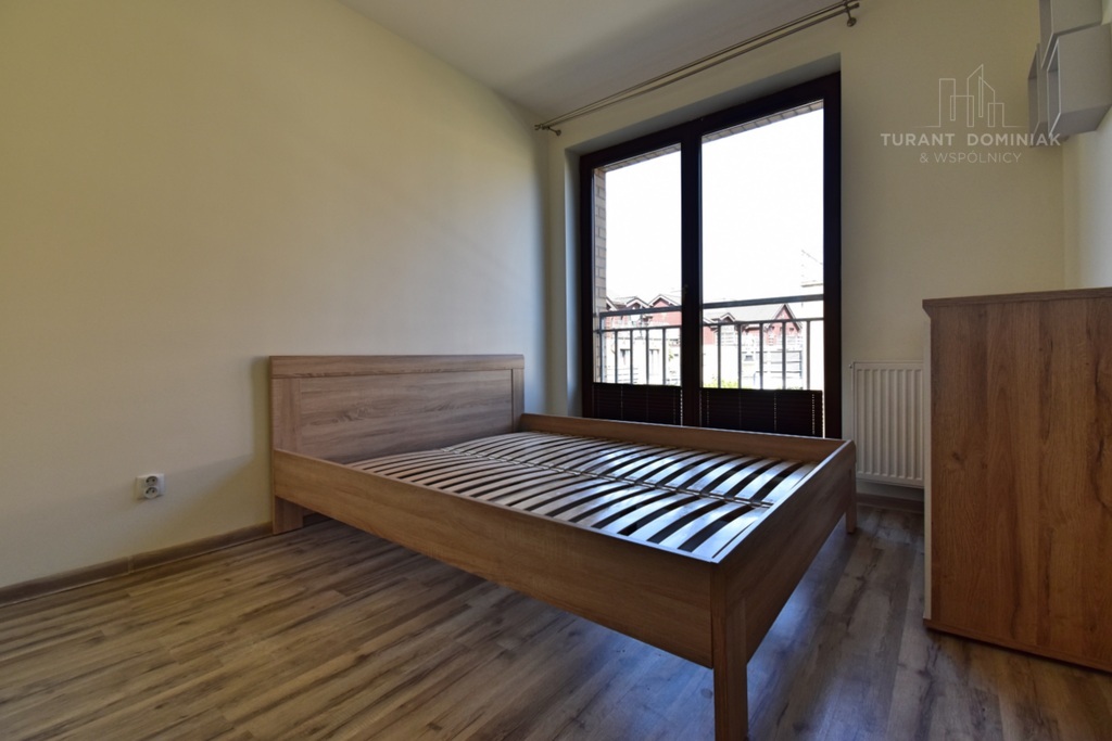 Trzypokojowe z balkonem i miejscem postojowym (7)