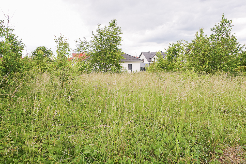 Dobra działka budowlana 796 m2, media (6)